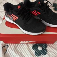 Scrape da ginnastica donna Nike