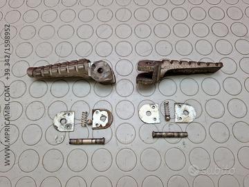 PEDANE PASSEGGERO DUCATI HYPERMOTARD 796 2010 2011