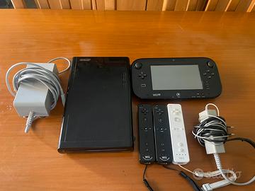 Nintendo Wii U nera + GamePad + 3 Wii Remote