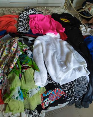 40 capi / abbigliamento donna tg. L  