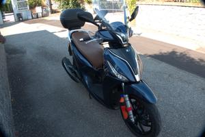 Scooter Kymco People 150i