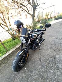 Moto Guzzi V9 Bobber special Edition