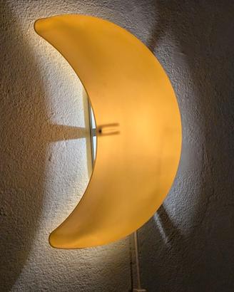 Lampada a forma di luna