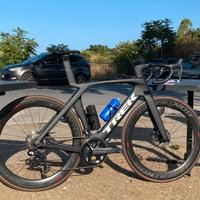 Trek madone 56