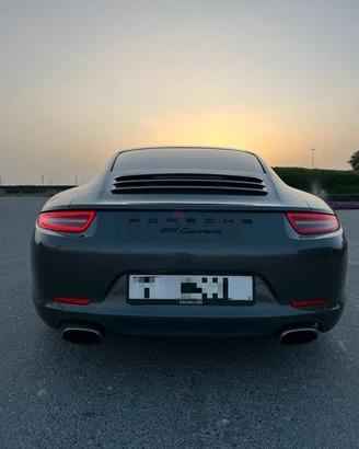 ICONIC PORSCHE CARRERA 911