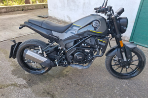 Leoncino Benelli 250