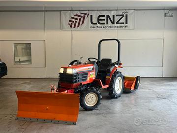 TRATTORINO KUBOTA GB-16 - 4×4