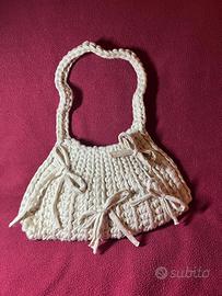 Borsa con fiocchetti in fettuccia lycra