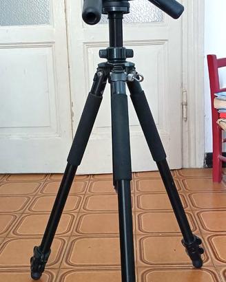 Treppiede Giottos MH5001