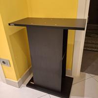 Piedistallo per acquario