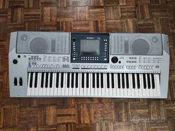 Tastiera Yamaha PSR-S710 arranger workstation