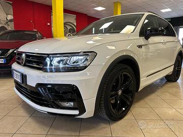 VOLKSWAGEN Tiguan 2.0 TDI R-LINE *DSG/VIRTUAL/X