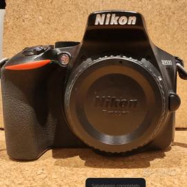 Nikon D3500 + 18-55 mm + 3 batterie 