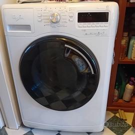 Lavatrice Whirlpool 9 kg. RICAMBI