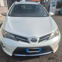 Toyota Auris TS 1.8 Hybrid Active plus
