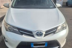 Toyota Auris TS 1.8 Hybrid Active plus