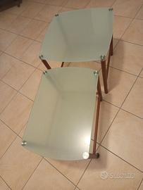 Coppia di tavolini