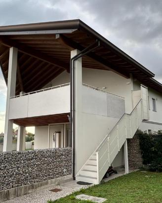 BICAMERE RECENTE CON TERRAZZO VIVIBILE E GIARDINO