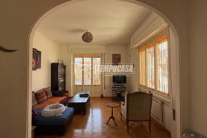 ESCLUSIVO 5 LOCALI CON BOX TRIPLO NEL CENTRO DI CH