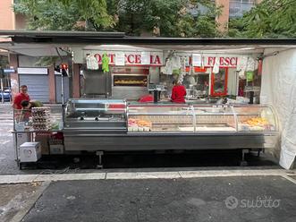 Autonegozio rosticceria usato scarrabile iveco