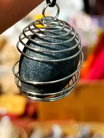 Ciondolo a spirale in Shungite burattata