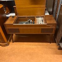 Giradischi Minerva Stereo degli anni '50-'60.