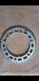 Corona CBR 600F  monta dal 2001 al 2007 41 denti 