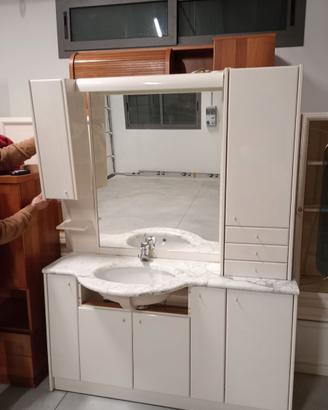 MOBILE BAGNO