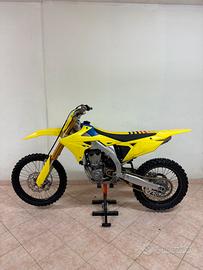 Suzuki rmz 450