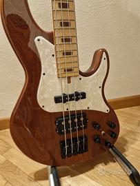 Colobre Jazz bass - liuteria spagnola