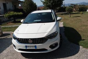 Fiat tipo station wagon 1.6 Multijet gancio traino