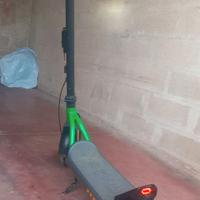 Monopattino elettrico argento evo