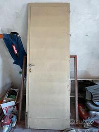 Portoncino d'ingresso legno BIANCO + chiavistello