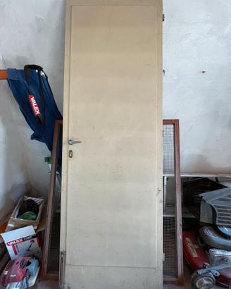 Portoncino d'ingresso legno BIANCO + chiavistello