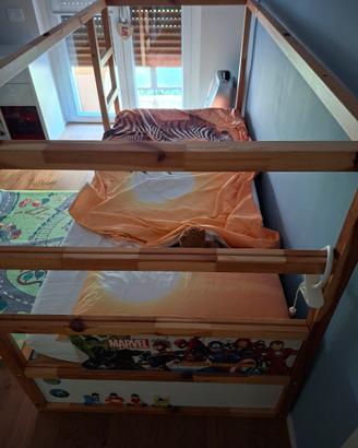 Letto Kura Ikea + tappetino pieghevole Plufsig