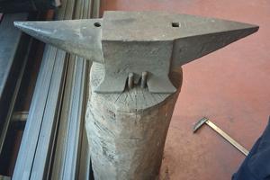 attività di carpenteria metallica leggera 