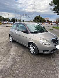 Lancia Ypsilon 1.3 MJET 75CV