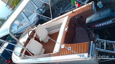 Motoscafo open Solcio 5 mt – Evinrude 40 CV