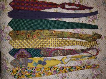 8 cravatte vintage colorate