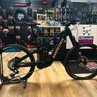 Santa Cruz VALA 2025 – Taglia M – Kit 90