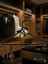 Gruccia d'Arte  "Black Button Rose" - Pezzo Unico