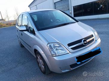 Opel meriva 1.6 benzina