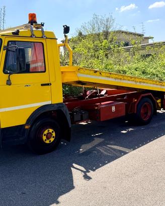 Iveco Carroattrezzi COMEAR