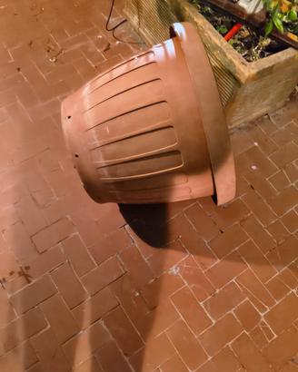 vasi in plastica diam. 60