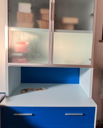 Libreria con cassettiera fatta a mano su misura