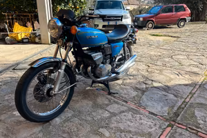 Suzuki GT380 (NGT)