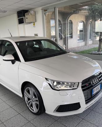 Audi A1 S1 SPB 2.0 TFSI quattro