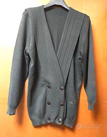 Splendido cardigan nero Laura Biagiotti. Taglia 40