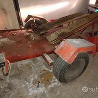 Carrello porta moto modificato non omologato