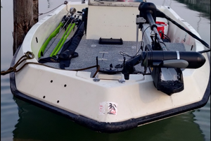 Barca Elan 450GT-F piantala pronto pesca